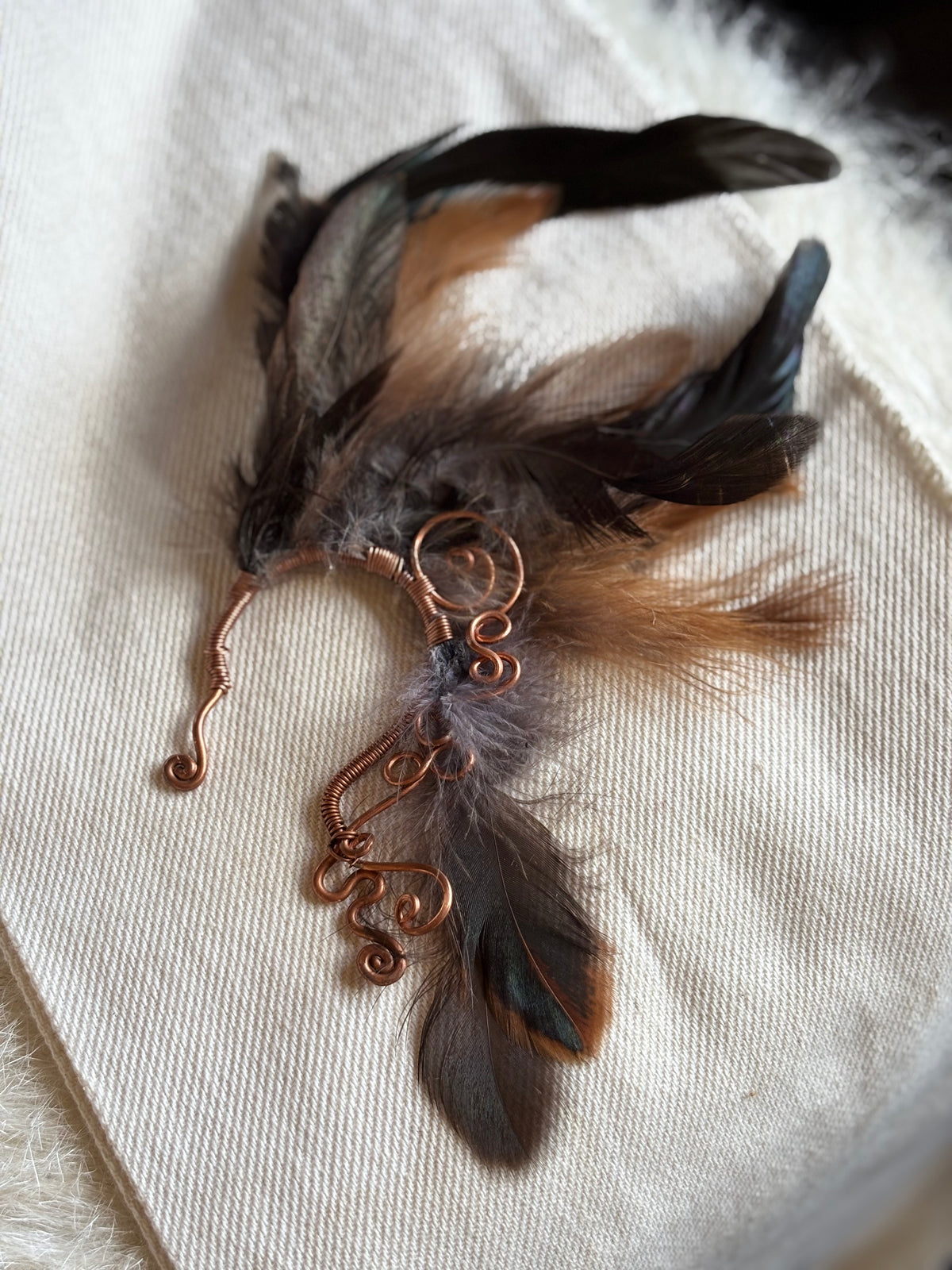 Ear cuff Pluma