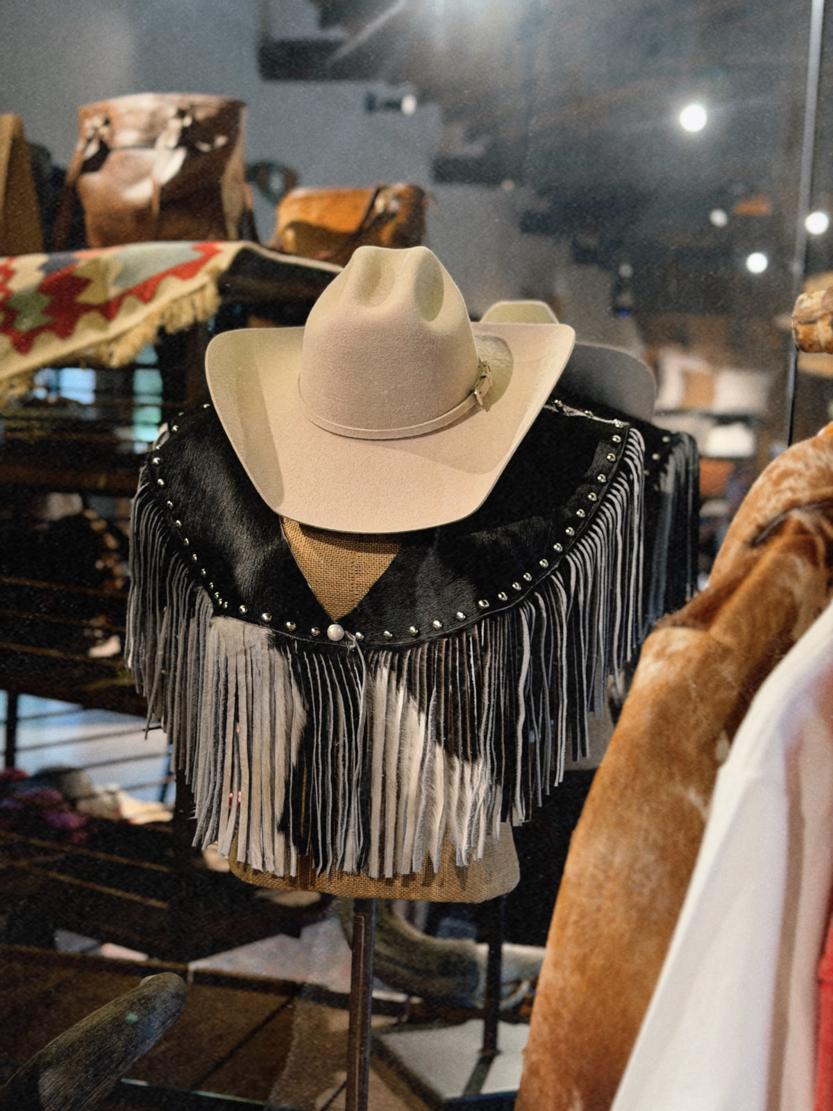 Western Leather / Piezas de Cuero