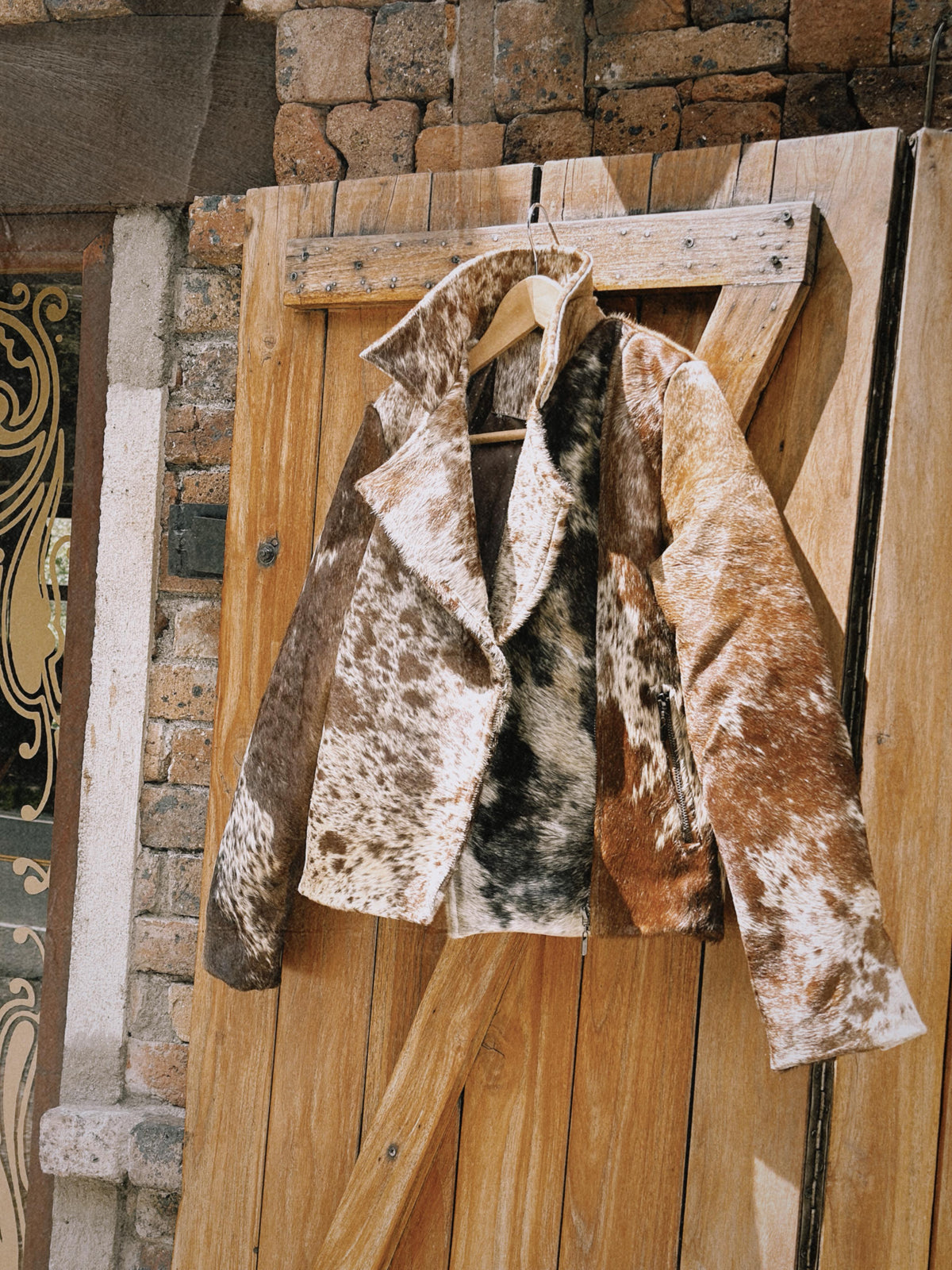 Western Leather / Piezas de Cuero