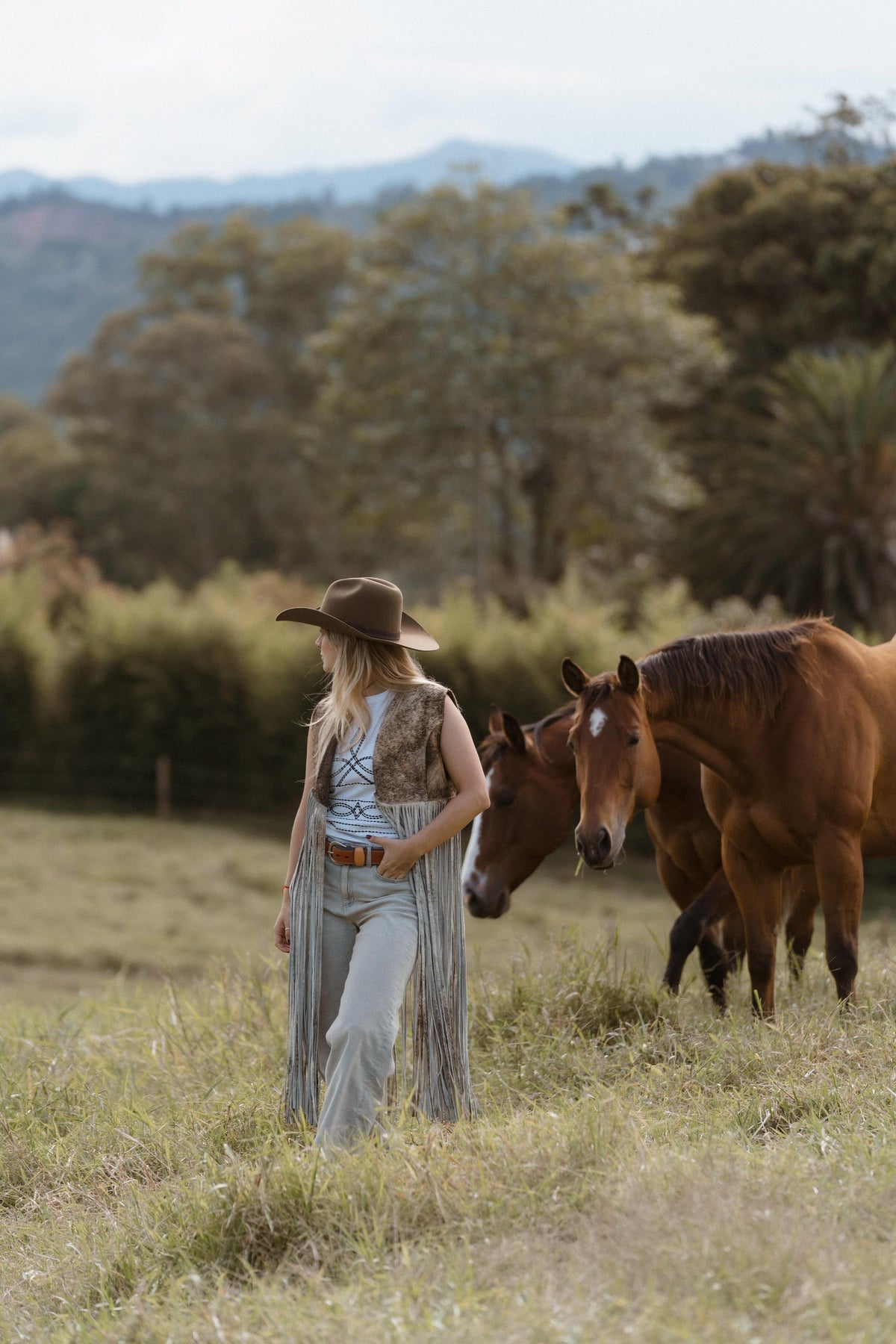 Western Leather / Piezas de Cuero