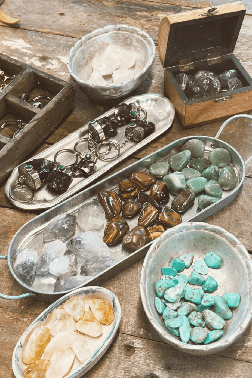 Stones & Gems / Piedras
